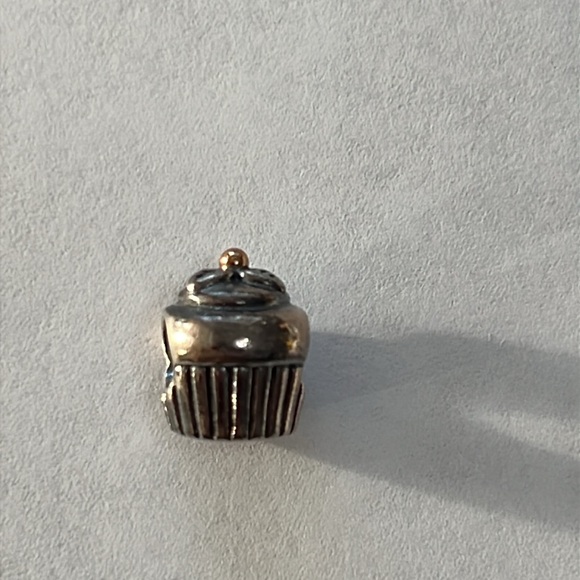 Pandora Cupcake w Gold Cherry on Top Charm - Picture 6 of 11